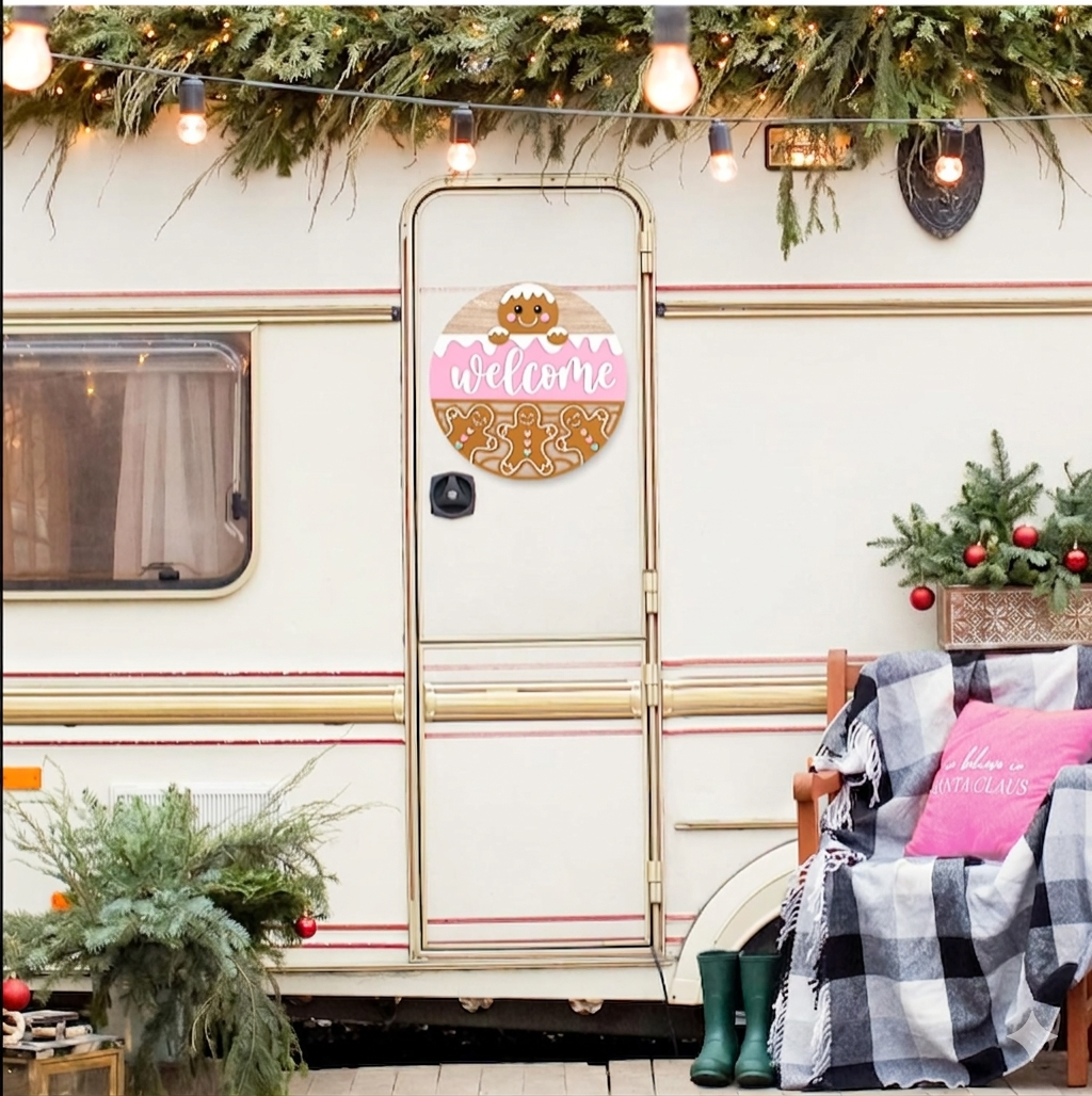 Entrance  wall decor displayed in Entrance 