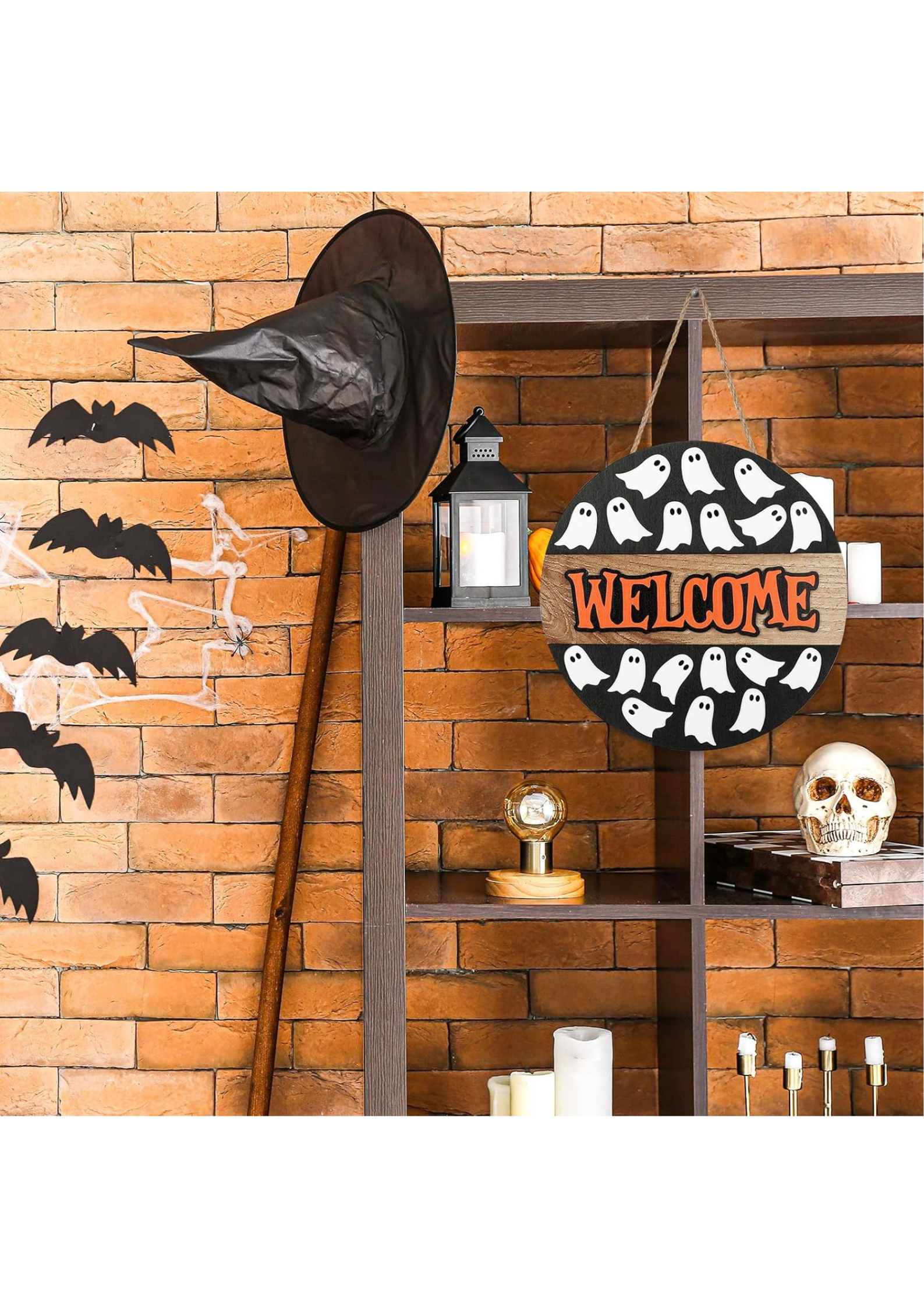 Entrance  wall decor angled view