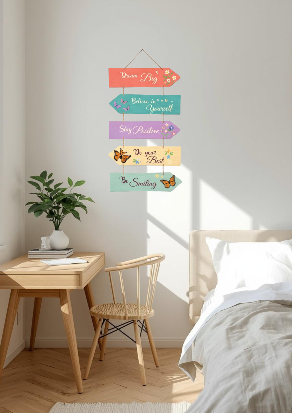 Quotes wall decor angled view